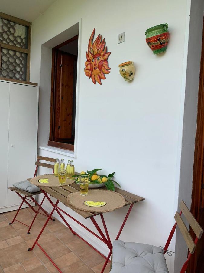 Casa Biancoliva Apartman Toscolano-Maderno Kültér fotó